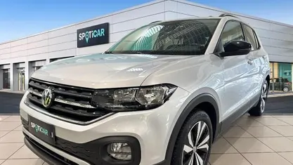 Usata VW T-Cross Style 116 CV (85 kW) 2019 Argento SUV