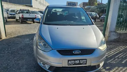 Usata Ford Galaxy 125 CV (91 kW) 2006 Bianco Monovolume