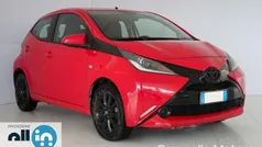 Usata 2017 Toyota Aygo X-play Due volumi | 7900 € (Buon prezzo)