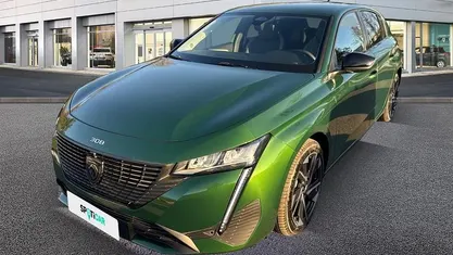 Verde Usata 2023 Peugeot 308 Allure Tre volumi | 23.300 € (Ottimo prezzo)