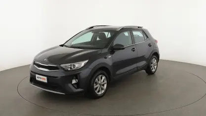 Usata Kia Stonic Style 85 CV (62 kW) 2018 Grigio SUV