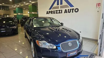 Blu/azzurro Usata 2009 Jaguar XF Luxury Tre volumi | 5800 € (Buon prezzo)