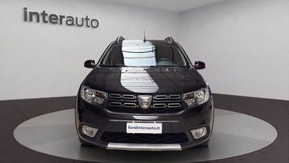 Occasion Dacia Sandero Stepway 90 PK (66 kW) 2020 Zwart Sedan