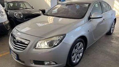 Usata Opel Insignia Cosmo 180 CV (132 kW) 2010 Berlina