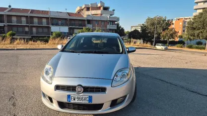 Usata Fiat Bravo 80 CV (58 kW) 2010 Grigio Utilitaria