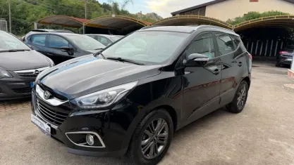 Usata Hyundai ix35 Comfort 115 CV (84 kW) 2014 Nero SUV