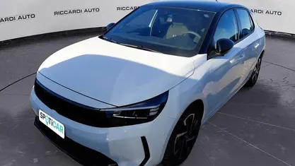 Usata Opel Corsa 110 CV (80 kW) 2025 Bianco Utilitaria