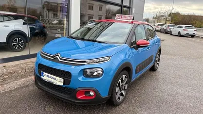 Blu Usata 2018 Citroën C3 Shine Tre volumi | 10.900 € (Cara)