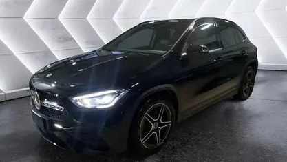 Nero Usata 2022 Mercedes GLA200 Premium SUV | 36.900 € (Buon prezzo)