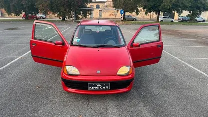 Usata Fiat Seicento 39 CV (28 kW) 2000 Rosso Utilitaria