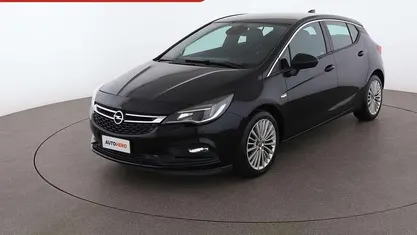 Usata Opel Astra Innovation 110 CV (80 kW) 2017 Nero Berlina