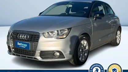 Argento metallizzato Usata 2014 Audi A1 Attraction Tre volumi | 10.400 € (Ottimo prezzo)