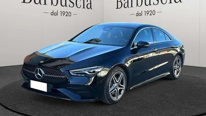 Nero Usata 2023 Mercedes CLA200 AMG line Coupé | 37.900 € (Molto cara)