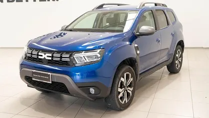 Käytetty Dacia Duster Journey 101 HP (74 kW) 2023 Sininen Katumaasturi