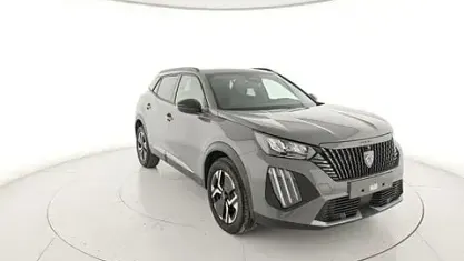 Gebraucht Peugeot 2008 Allure 101 PS (74 kW) 2025 Grau SUV