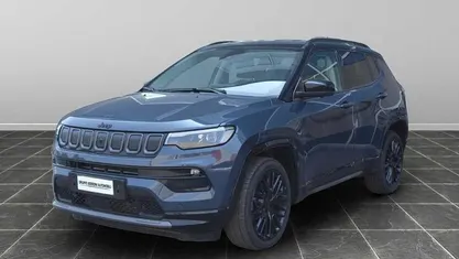Nero Usata 2024 Jeep Compass SUV | 29.500 € (Buon prezzo)