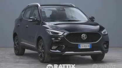 Usata MG ZS Luxury 106 CV (77 kW) 2024 Pepple black SUV