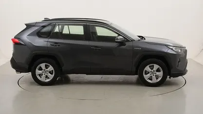 Usata Toyota RAV4 Hybrid Business Edition 218 CV (160 kW) 2021 SUV