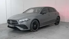 Grigio Nuova 2025 Mercedes A200 Advanced Plus Tre volumi | 40.938 € (Buon prezzo)