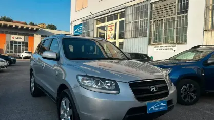 Usata Hyundai Santa Fe 155 CV (114 kW) 2008 Argento SUV