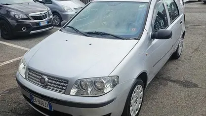 Usata Fiat Punto 60 CV (44 kW) 2010 Utilitaria