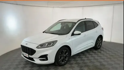 Usata Ford Kuga ST-Line 120 CV (88 kW) 2022 Bianco SUV