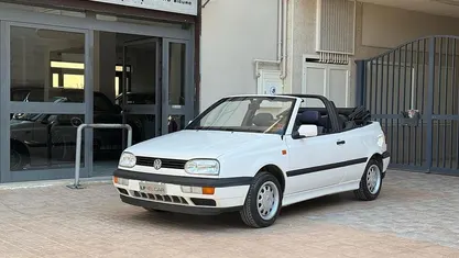 Usata VW Golf Cabriolet 75 CV (55 kW) 1994 Cabrio