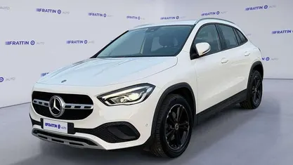Usata 2022 Mercedes GLA200 Business SUV | 31.490 € (Buon prezzo)