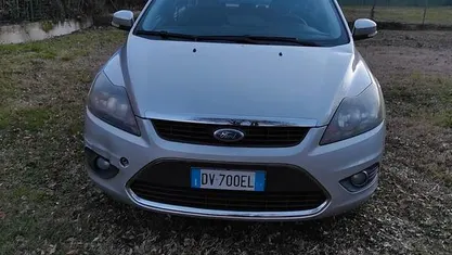 Usata Ford Focus Titanium 145 CV (106 kW) 2009 Grigio Berlina