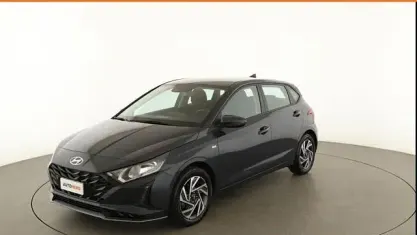 Usata Hyundai i20 101 CV (74 kW) 2023 Grigio Utilitaria