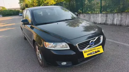 Usata Volvo V50 114 CV (83 kW) 2011 Nero Station wagon