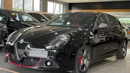 Usata Alfa Romeo Giulietta Veloce 241 CV (177 kW) 2016 Utilitaria