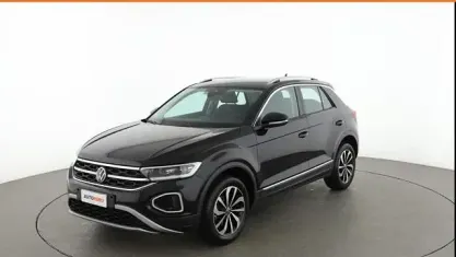Usata VW T-Roc Style 110 CV (80 kW) 2023 Nero SUV