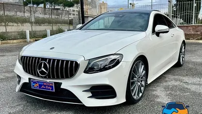 Usata Mercedes E220 AMG line 194 CV (142 kW) 2019 Coupé