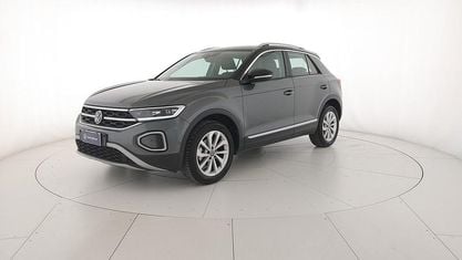 Usata VW T-Roc Style 116 CV (85 kW) 2025 Indium grey metallizzato nero SUV