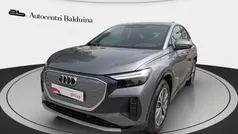 Grigio taifun metallizzato Usata 2024 Audi Q4 Sportback e-tron Advanced SUV | 49.500 € (Buon prezzo)