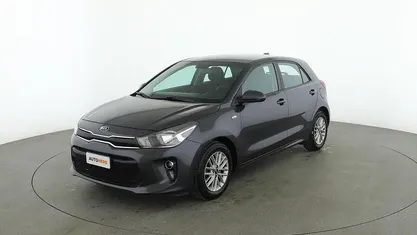 Grigio Usata 2019 Kia Rio | 12.299 € (Buon prezzo)