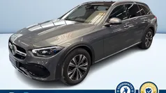 Grigio metallizzato Usata 2022 Mercedes 220 Premium Plus Station wagon | 42.100 € (Buon prezzo)