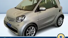 Argento metallizzato Usata 2020 Smart ForTwo Electric Drive Passion Tre volumi | 12.000 € (Buon prezzo)