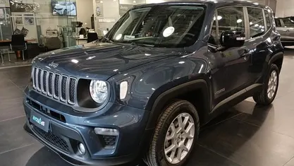 Usata 2024 Jeep Renegade Limited SUV | 22.500 € (Buon prezzo)