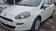 Usata 2012 Fiat Punto Easy Tre volumi | 3600 € (Buon prezzo)