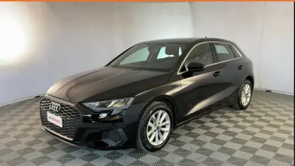 Usata Audi A3 110 CV (80 kW) 2021 Nero Berlina