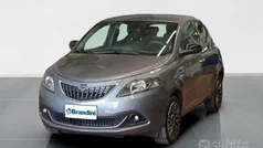 Grigio pietra Usata 2024 Lancia Ypsilon S Due volumi | 14.400 € (Buon prezzo)