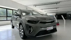 Grigio scuro Nuova 2024 Kia Stonic Urban SUV | 15.950 € (Buon prezzo)