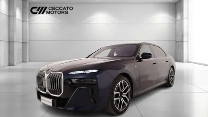 Usata BMW 740 M Sport 299 CV (219 kW) 2025 Berlina