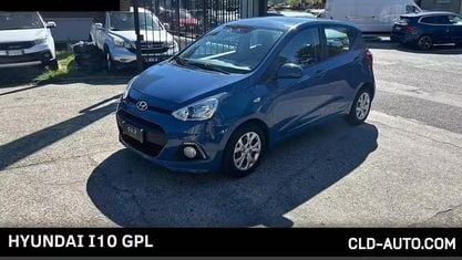 Usata Hyundai i10 Edition 69 CV (50 kW) 2016 Azzurro Utilitaria