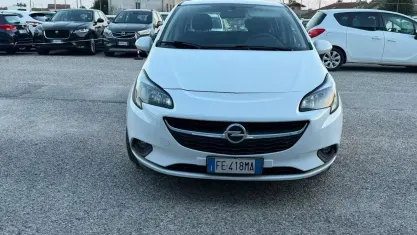 Usata Opel Corsa 90 CV (66 kW) 2016 Bianco Utilitaria