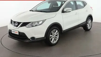 Gebraucht Nissan Qashqai Acenta 116 PS (85 kW) 2016 Weiß SUV
