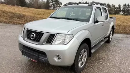 Occasion Nissan Navara 190 PK (139 kW) 2015 Grijs Pickup