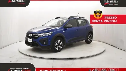 Usado Dacia Sandero Comfort 101 CV (74 kW) 2023 Azul Berlina